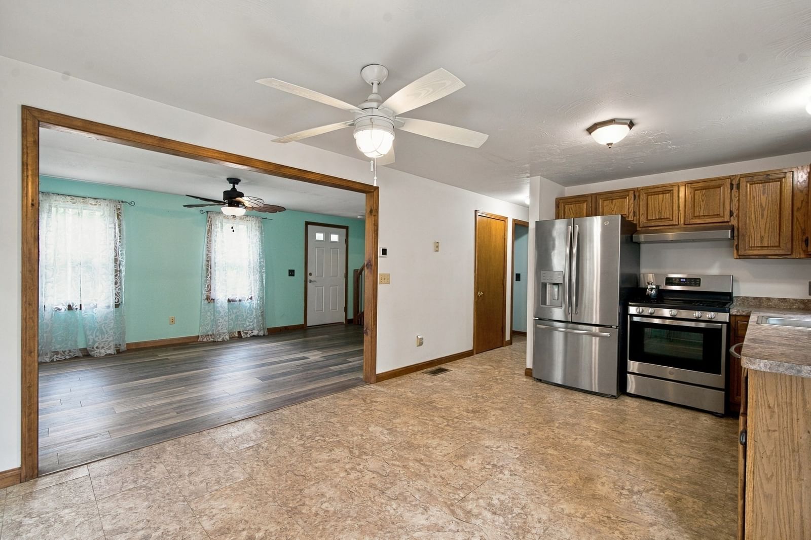 16 Gunters Ln Mashpee — Photo 8 of 34