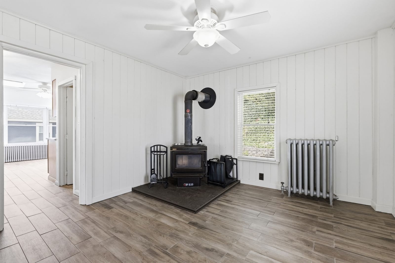 29 Woodlawn Lynn — Photo 12 of 22