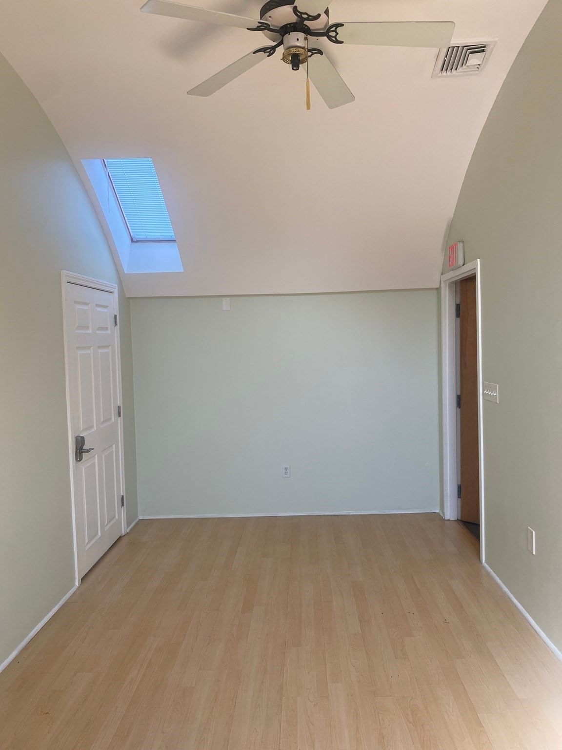 1007 Chestnut #B Newton — Photo 6 of 17