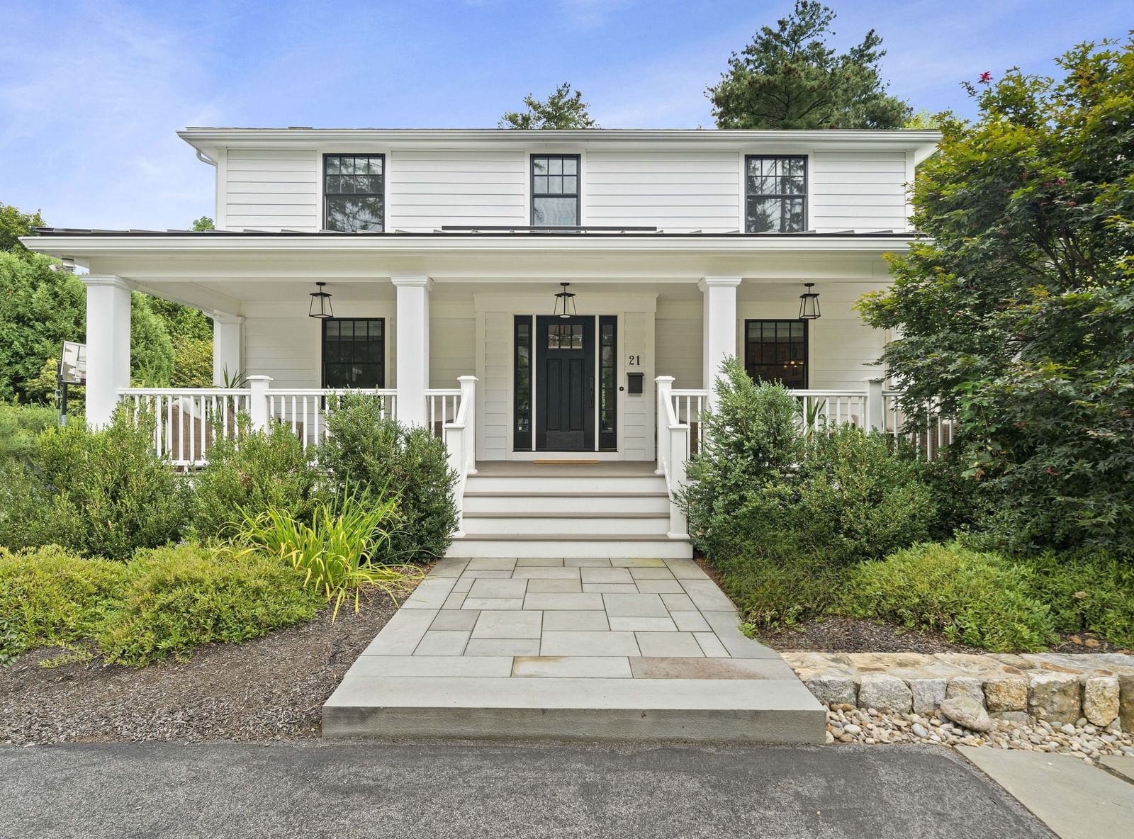 21 Elmwood Rd Wellesley — Photo 1 of 42