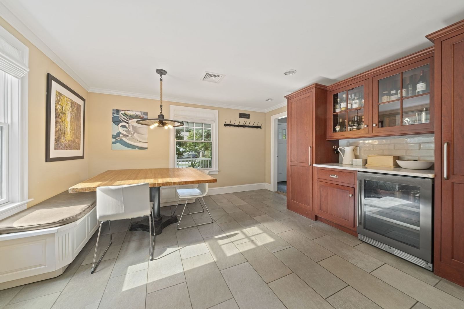 21 Elmwood Rd Wellesley — Photo 10 of 42