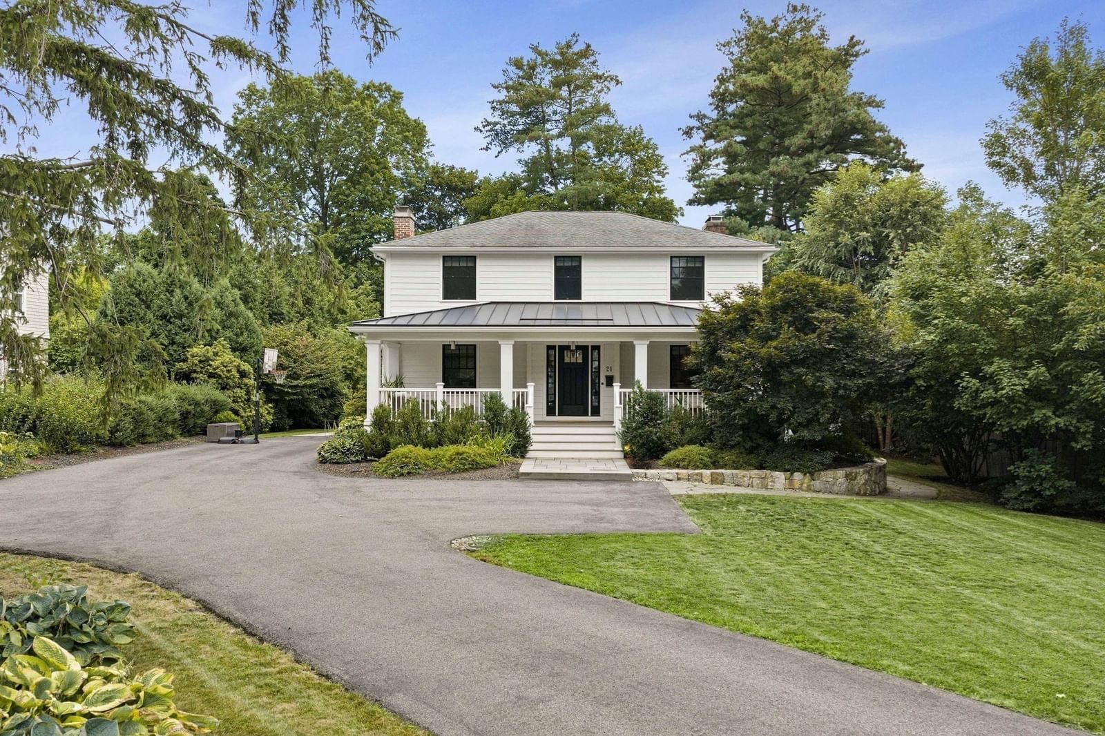 21 Elmwood Rd Wellesley — Photo 4 of 42