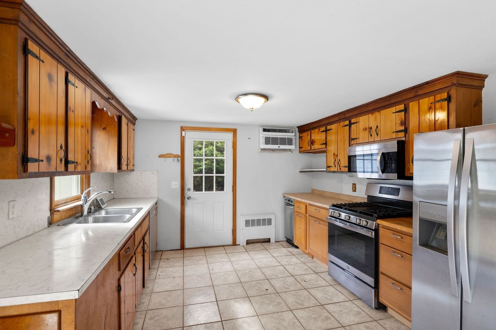 19 Essex Rd Mashpee — Photo 16 of 26