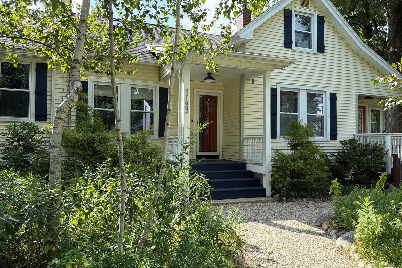 143 Park St Easthampton — Photo 1 of 42