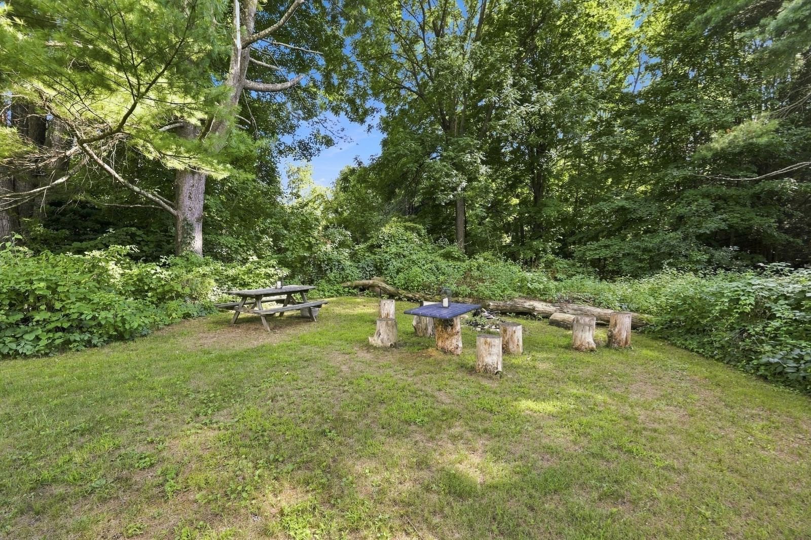 143 Park St Easthampton — Photo 33 of 42