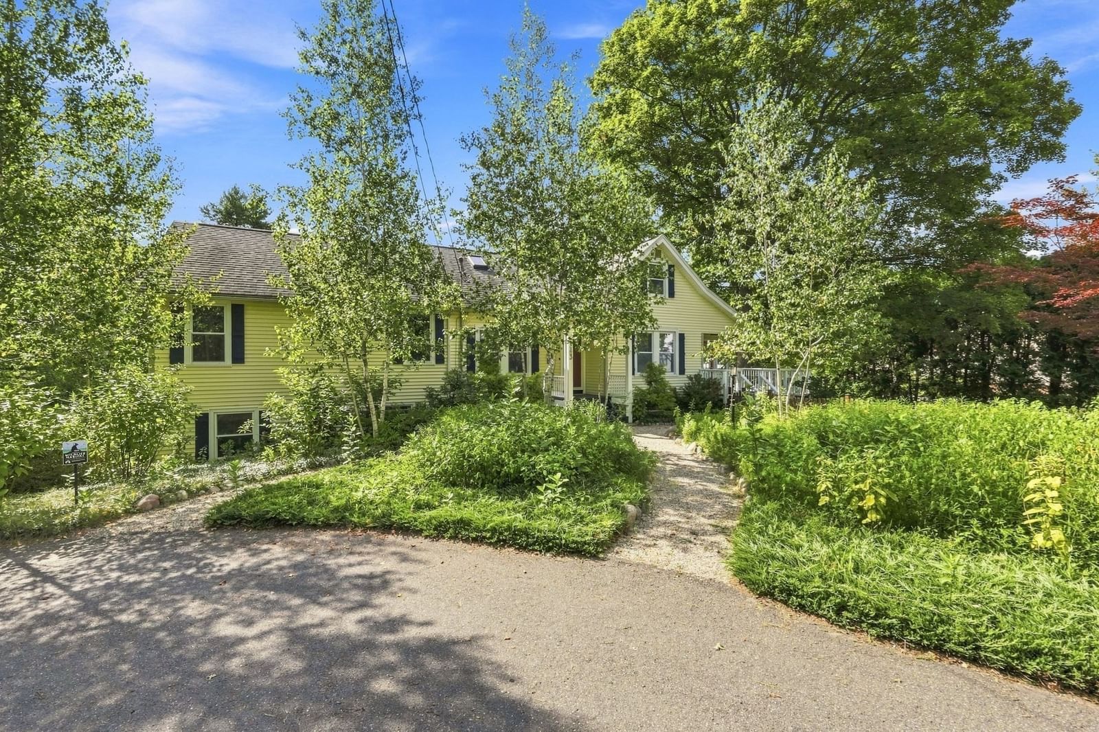 143 Park St Easthampton — Photo 41 of 42