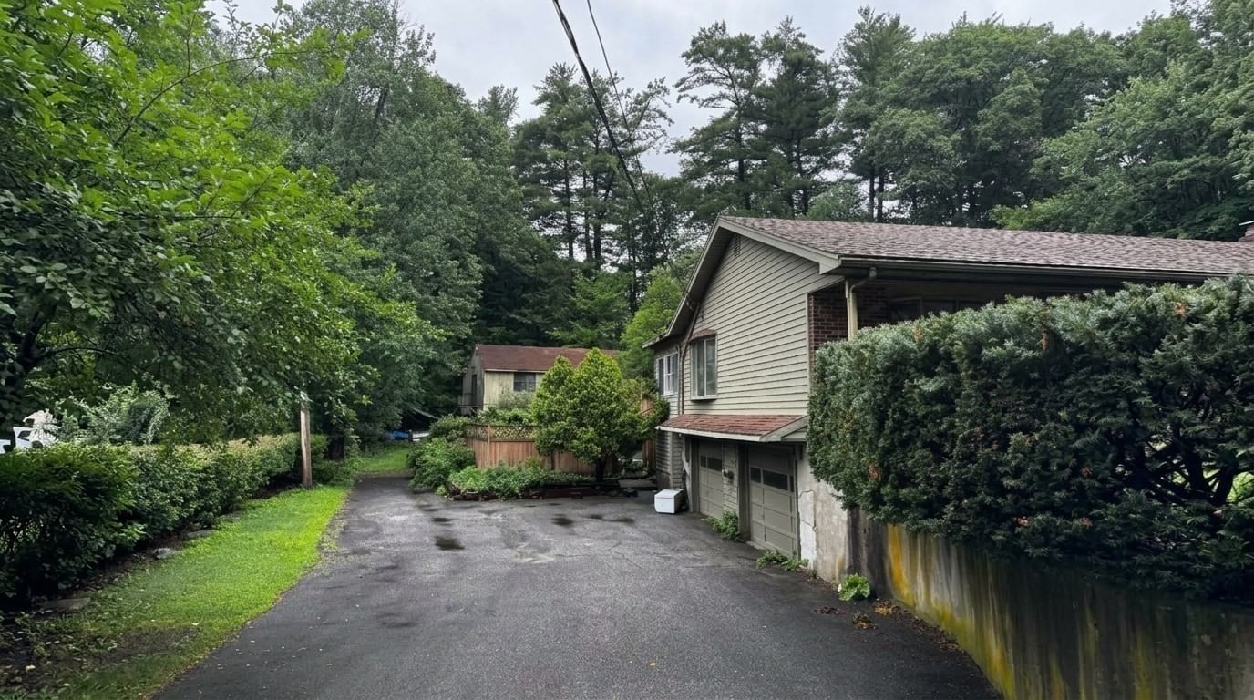 16 Ferguson Rd Wilmington — Photo 2 of 14