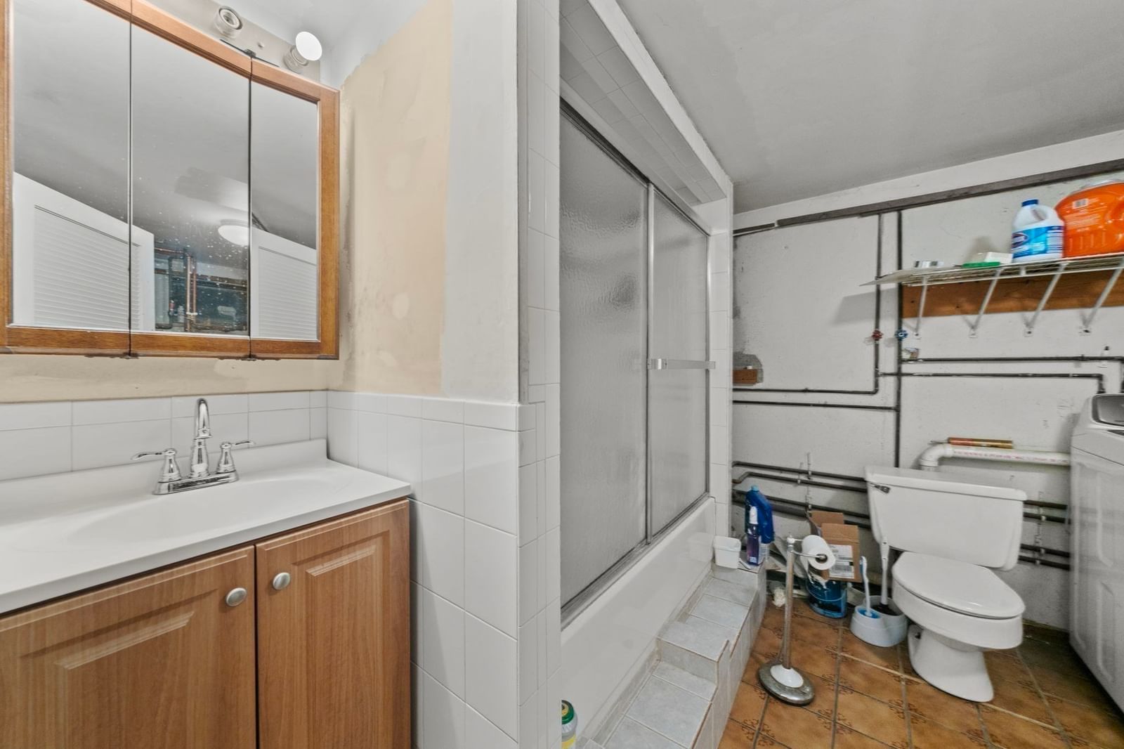 79 Johnson St Lynn — Photo 16 of 34