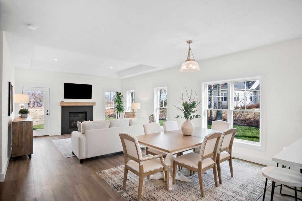 25 Salisbury Hill Blvd #74 Worcester — Photo 8 of 42