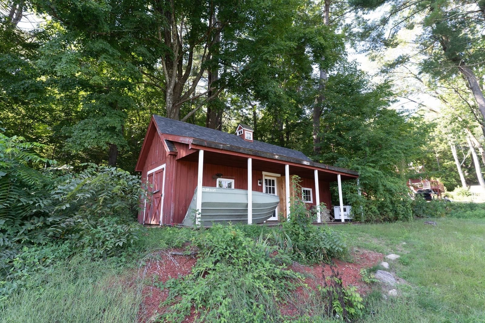110 Maple St East Brookfield — Photo 10 of 41