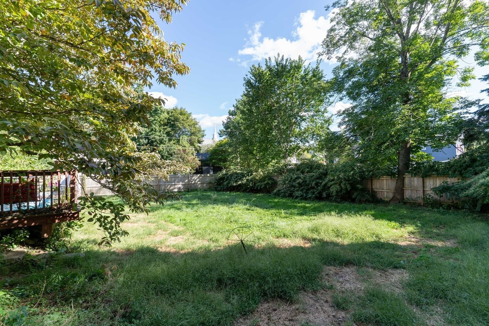 110 Maple St East Brookfield — Photo 7 of 41