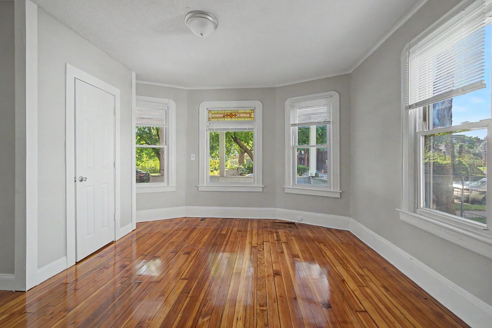 62-64 Alderman Street Springfield — Photo 6 of 23