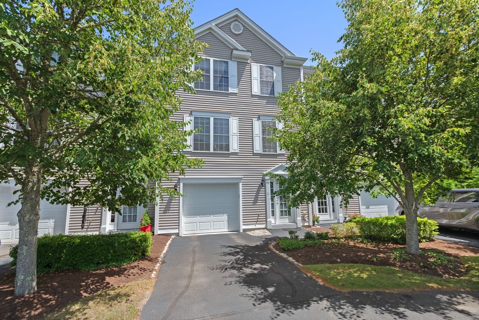 11 Harbor Mist Drive #11 Fairhaven — Photo 1 of 33
