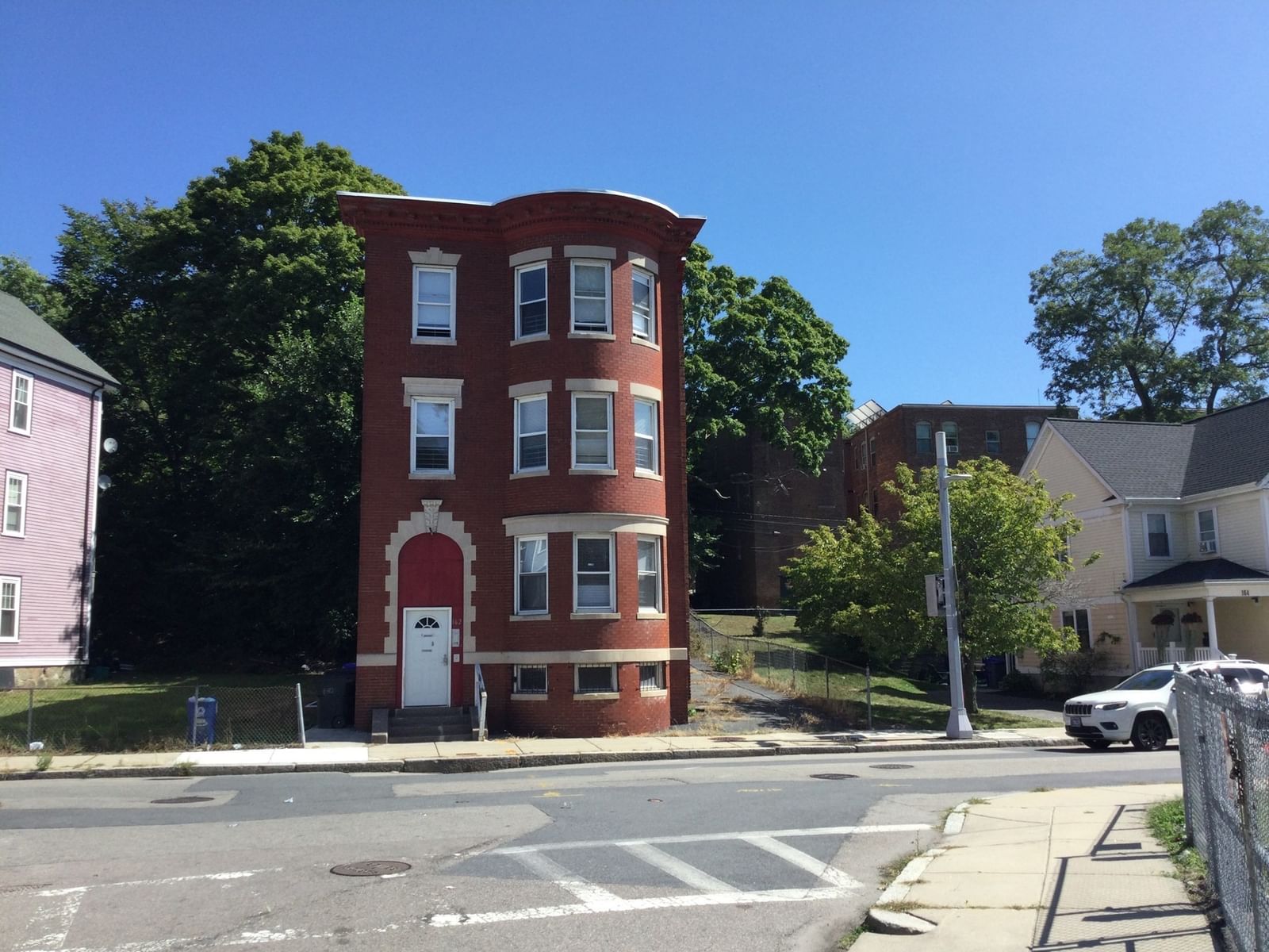 162 Howard Ave Boston — Photo 5 of 16