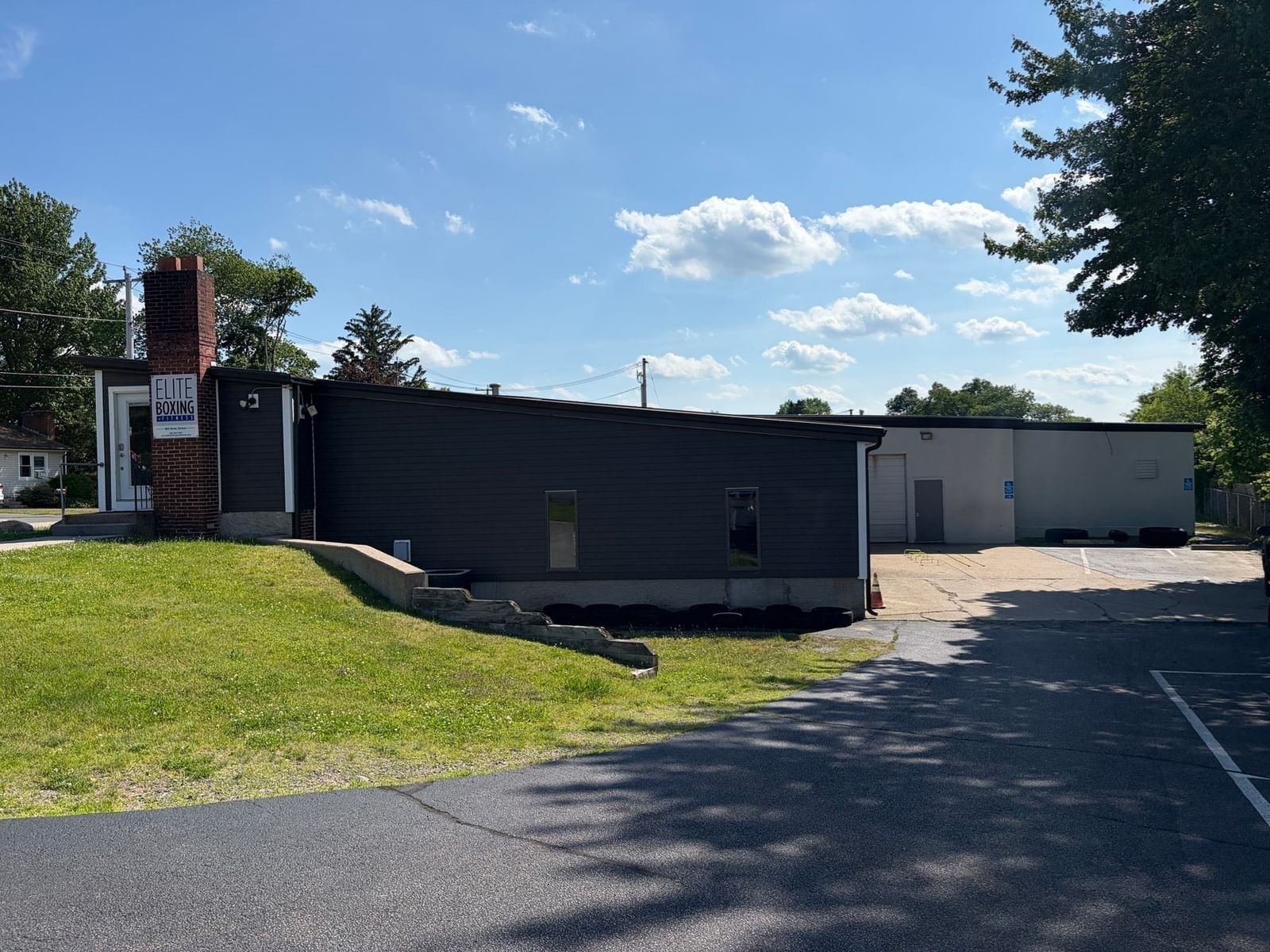 184 Orne St North Attleboro — Photo 6 of 16