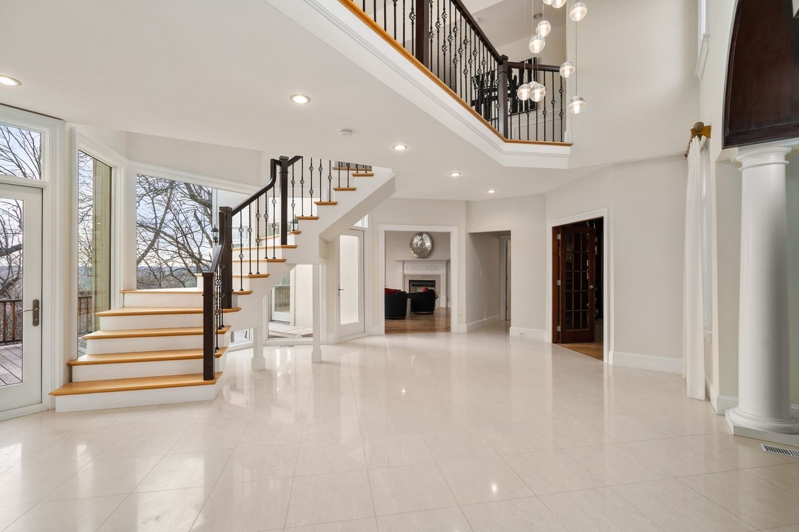 177 Baldpate Hill Rd Newton — Photo 4 of 38