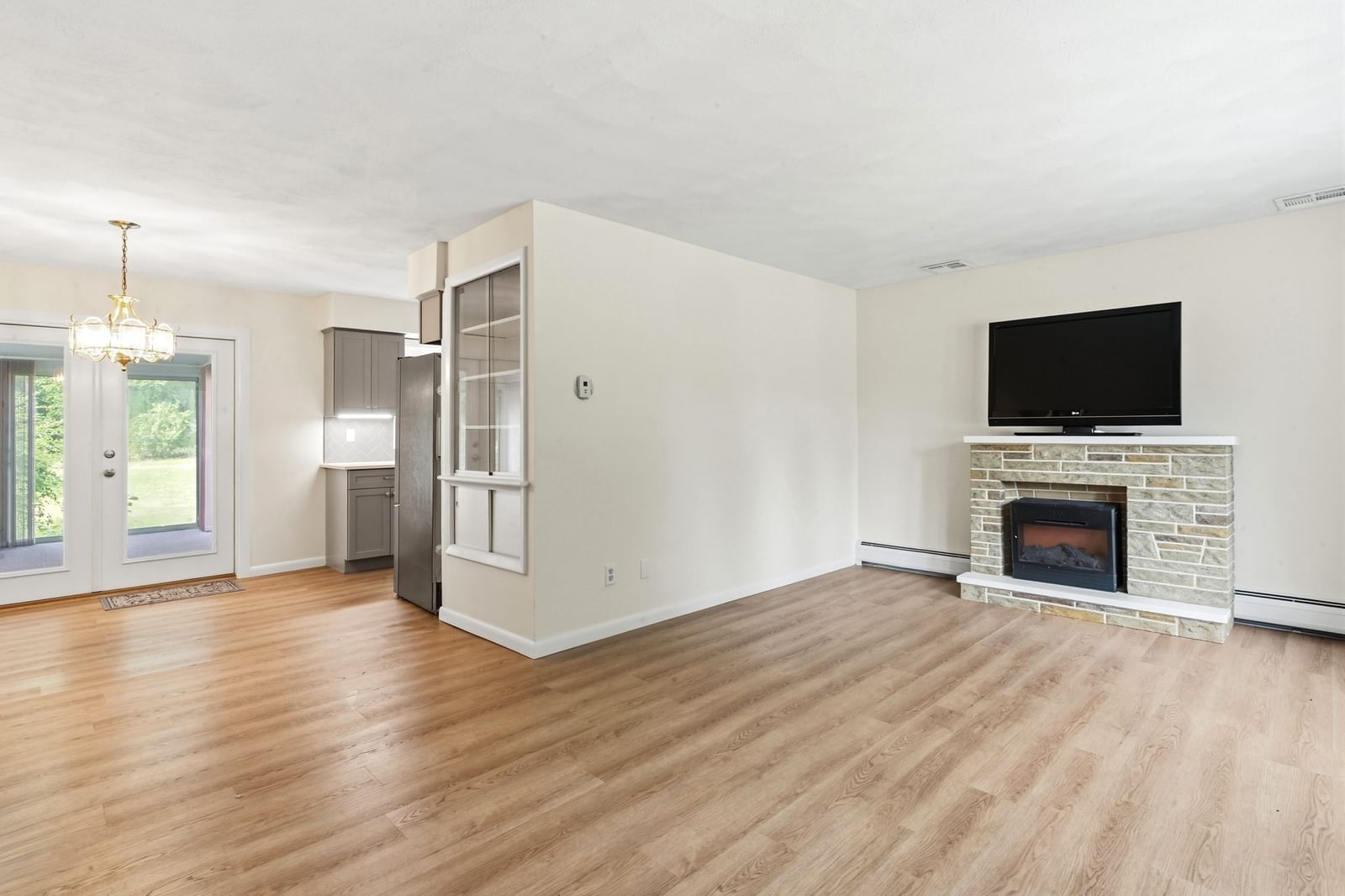 23 Colonial Way Rehoboth — Photo 18 of 39