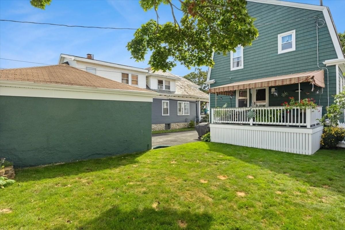 287 Wood St New Bedford — Photo 11 of 38