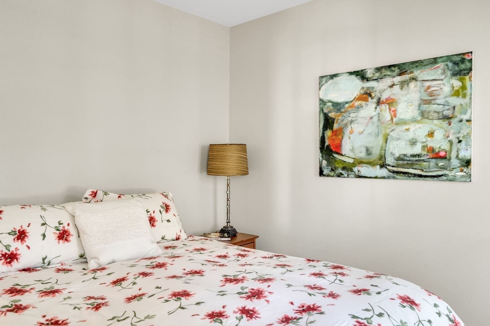 33 Clyde St #1 Somerville — Photo 13 of 29