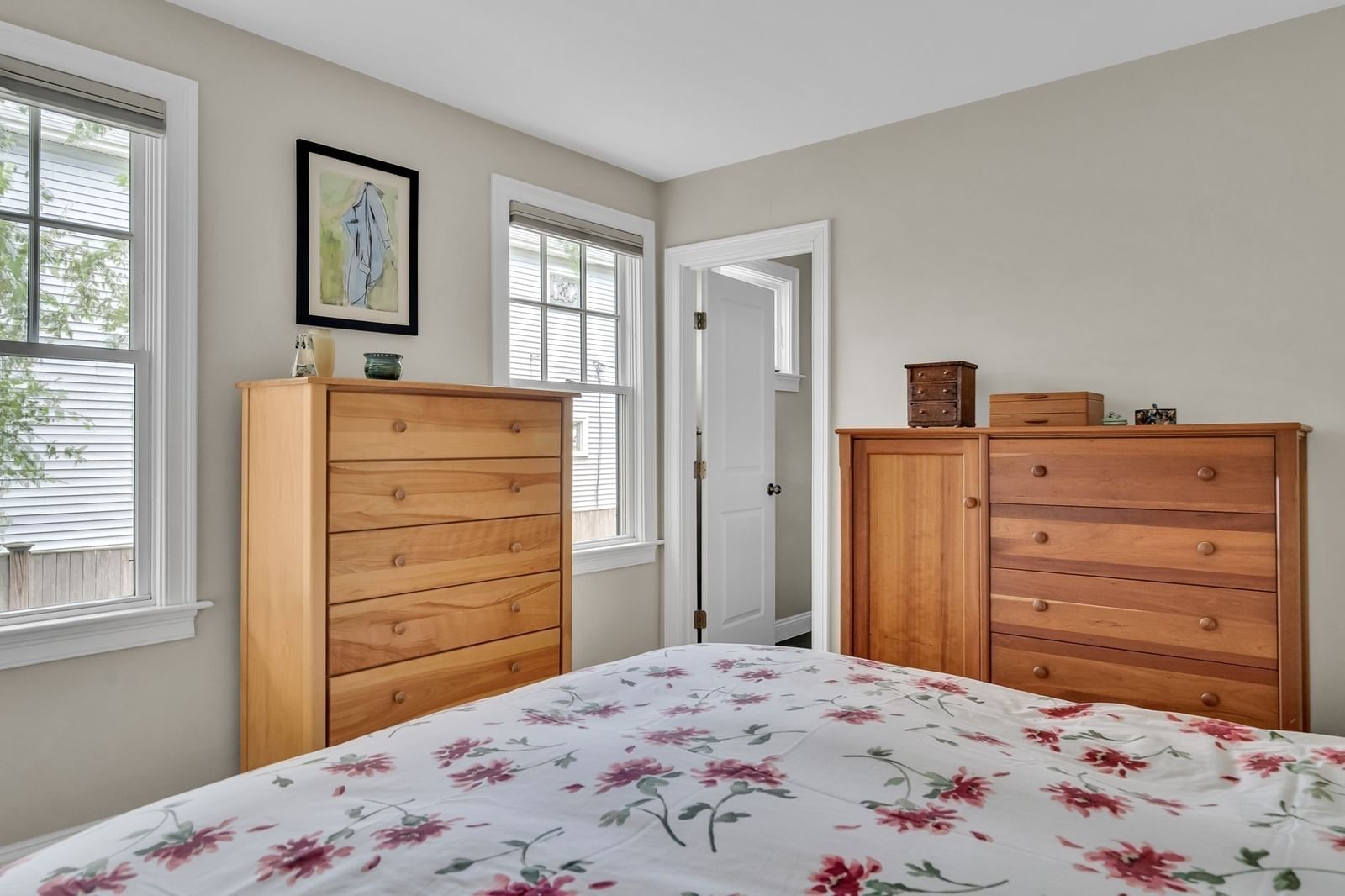 33 Clyde St #1 Somerville — Photo 14 of 29