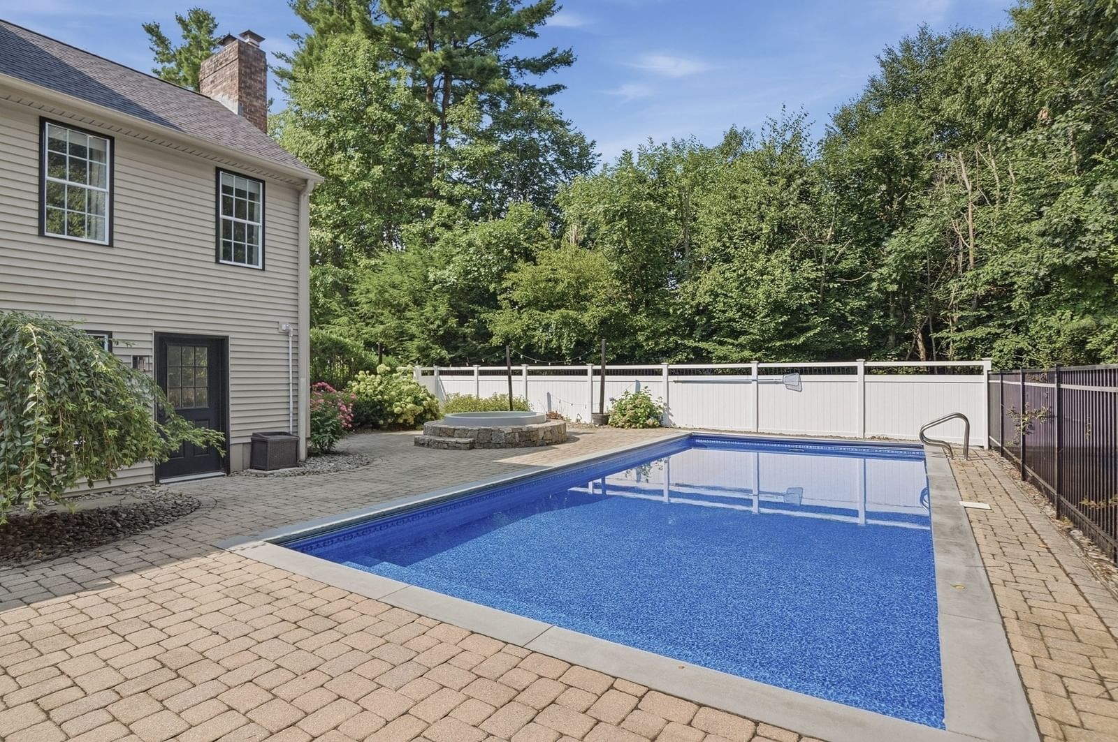 5 Dunny Cove Road Uxbridge — Photo 33 of 42