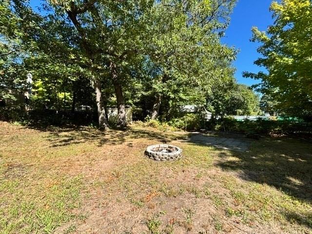 126 Lakehurst Ave Weymouth — Photo 3 of 26