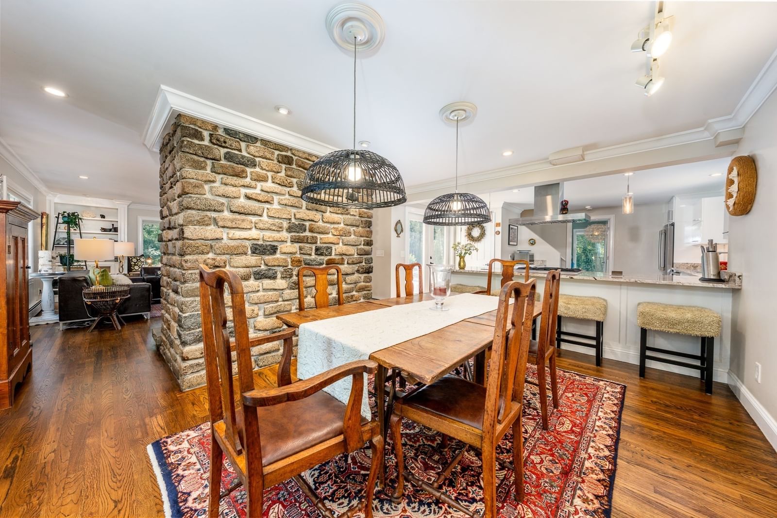 183 Old Mill Rd Barnstable — Photo 16 of 41