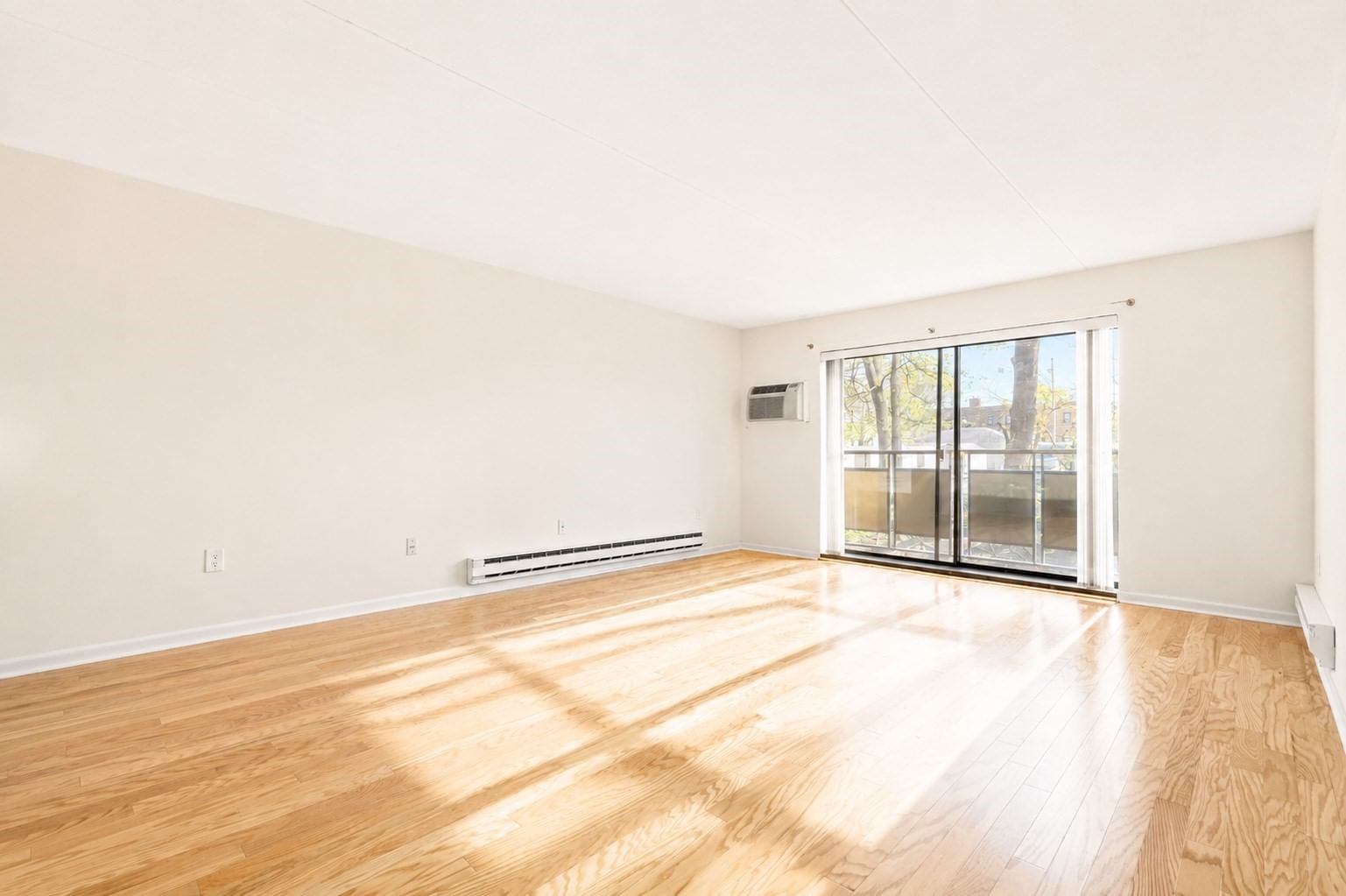 100 Lexington Street #B8 Belmont — Photo 3 of 24
