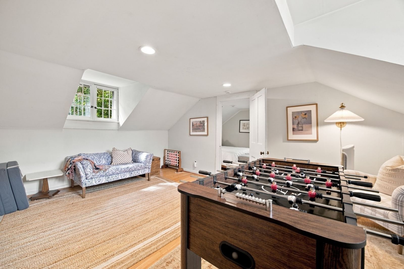 21 Saint James Avenue Lee — Photo 31 of 36