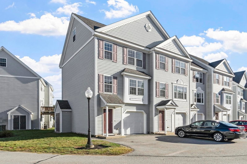 15 Bandon Circle Unit 15