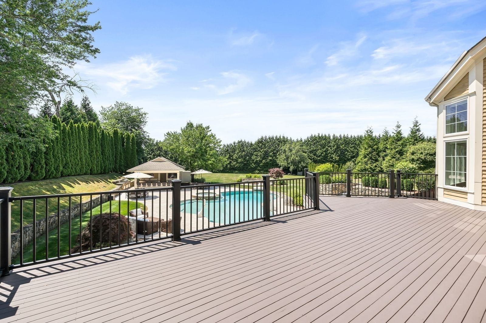 7 Pegan Ln Natick — Photo 12 of 37