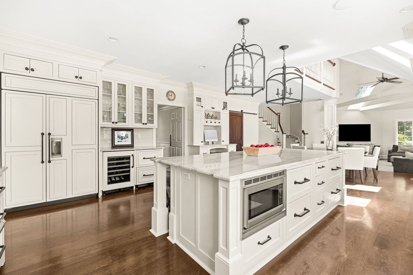 7 Pegan Ln Natick — Photo 8 of 37