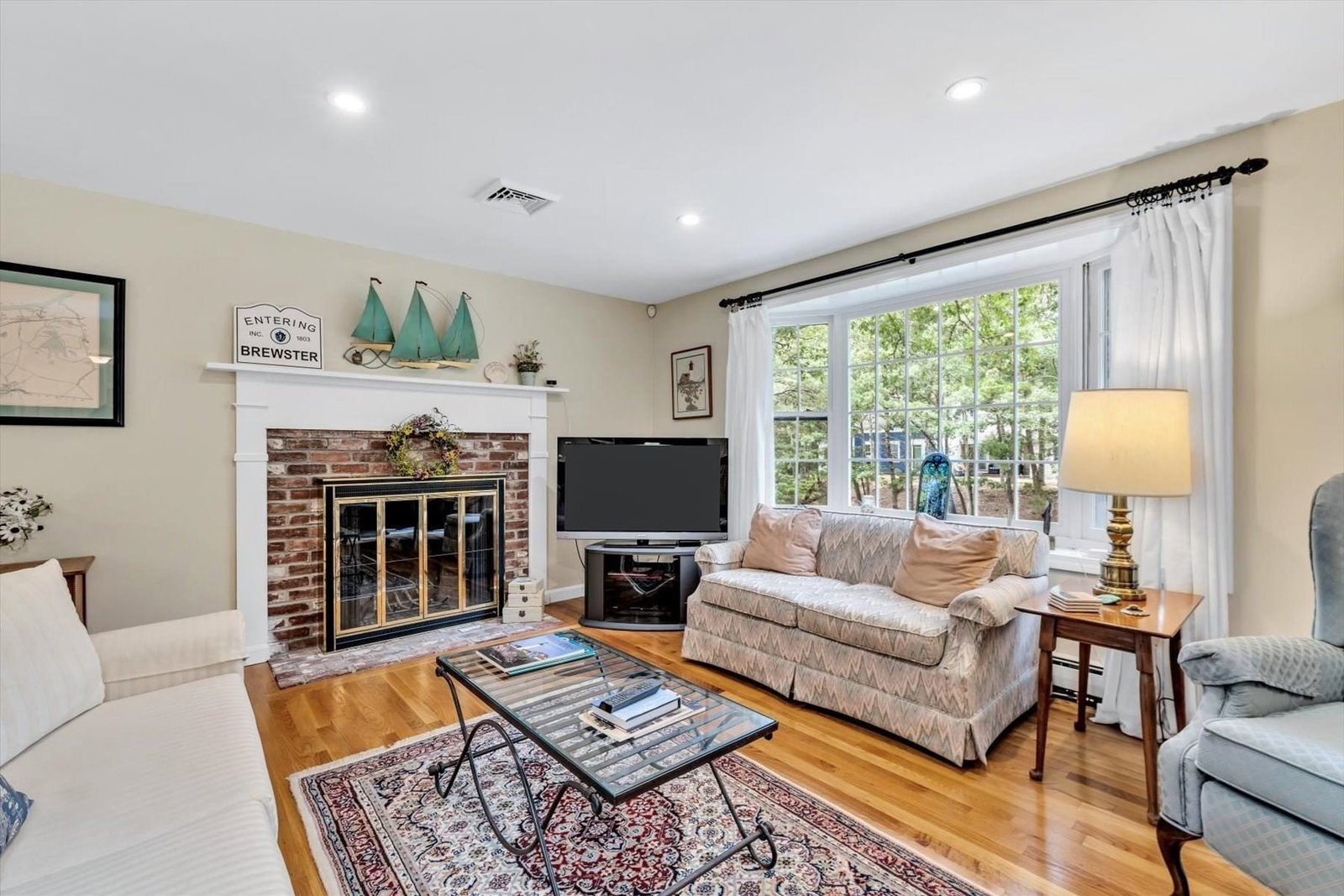 439 Holly Ave Brewster — Photo 4 of 30