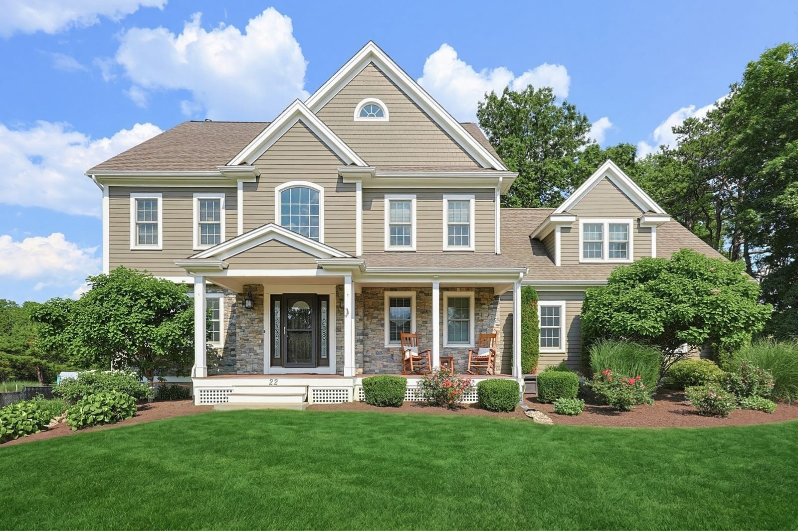 Property at 22 Willowbe Ct, North Attleboro, MA 02760