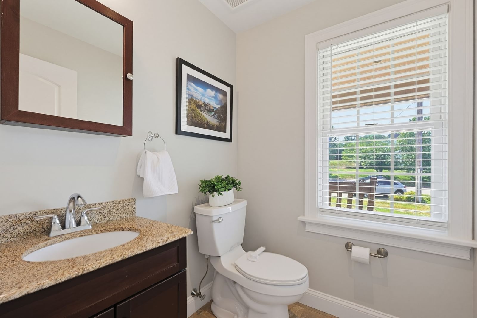 22 Willowbe Ct North Attleboro — Photo 15 of 42