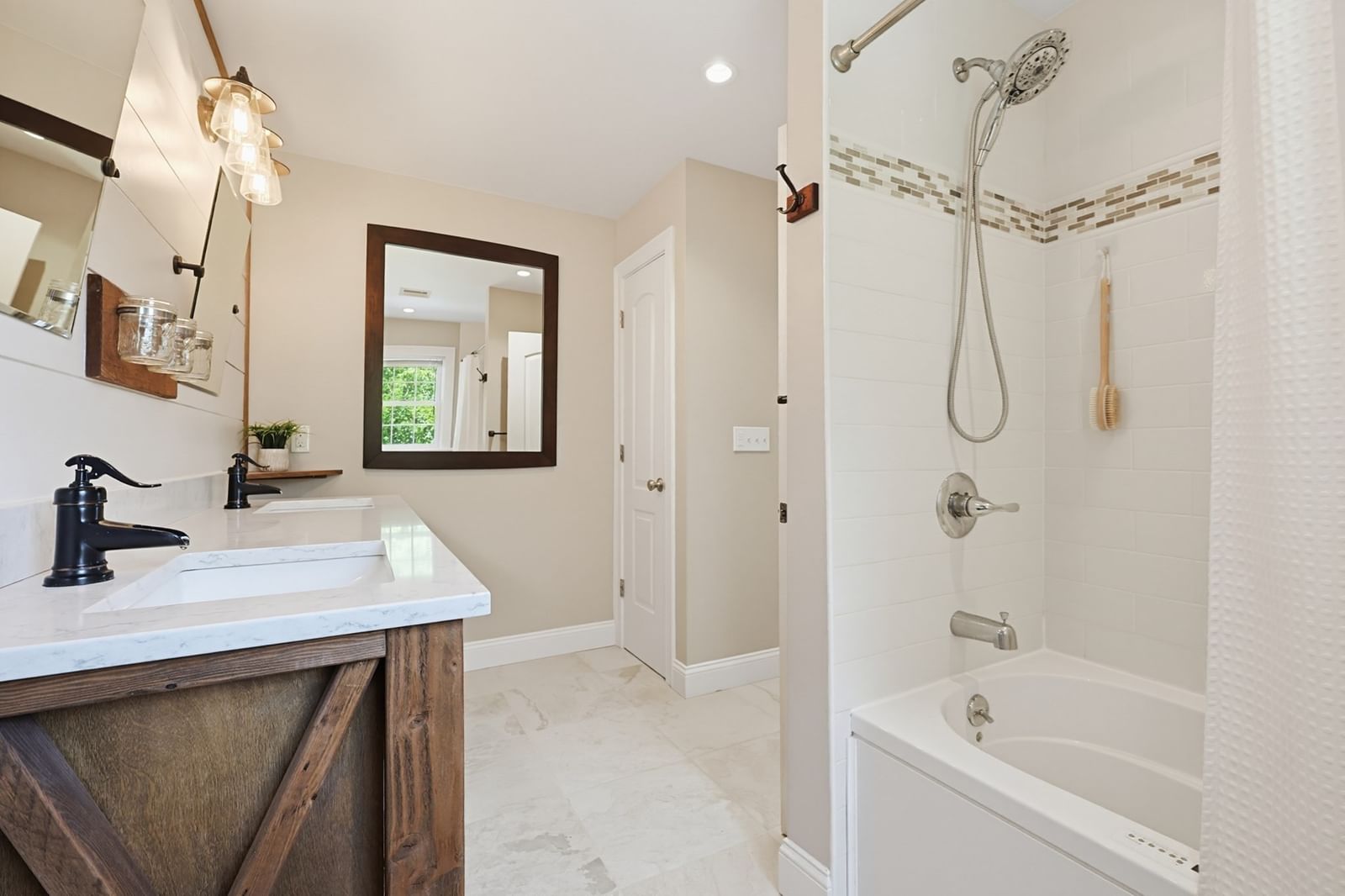 22 Willowbe Ct North Attleboro — Photo 25 of 42