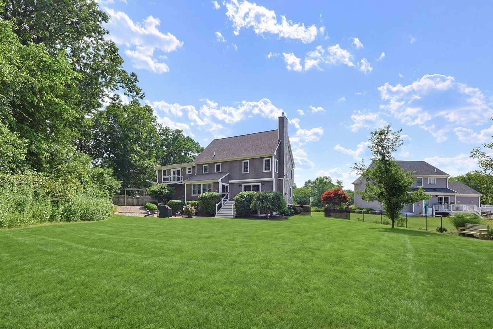22 Willowbe Ct North Attleboro — Photo 41 of 42