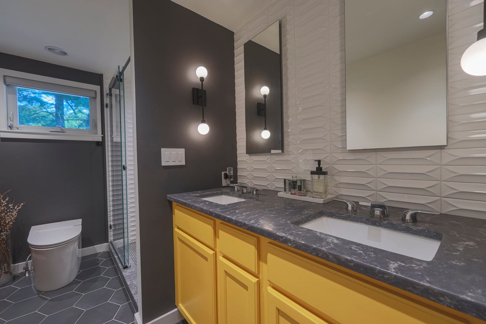 12 Stevens Pl Saugus — Photo 14 of 31