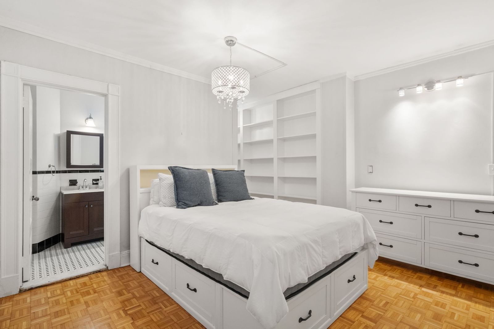 21 Beacon St #3N Boston — Photo 9 of 15