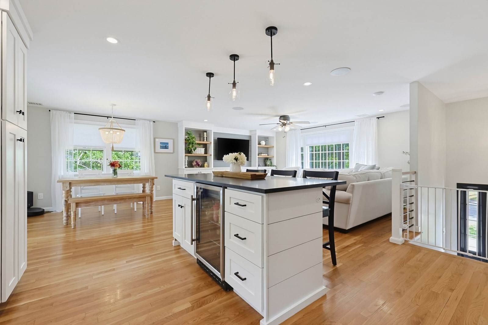 10 Howe Circle Randolph — Photo 9 of 42