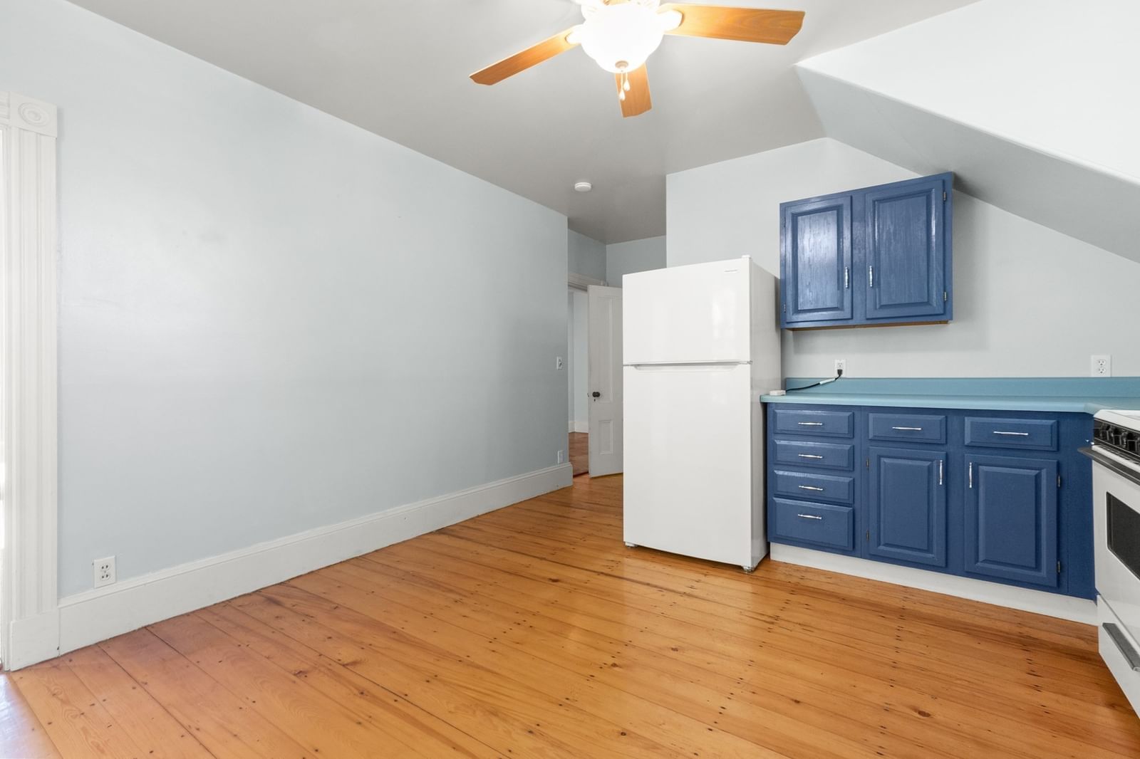 163 South St #D Rockport — Photo 9 of 15