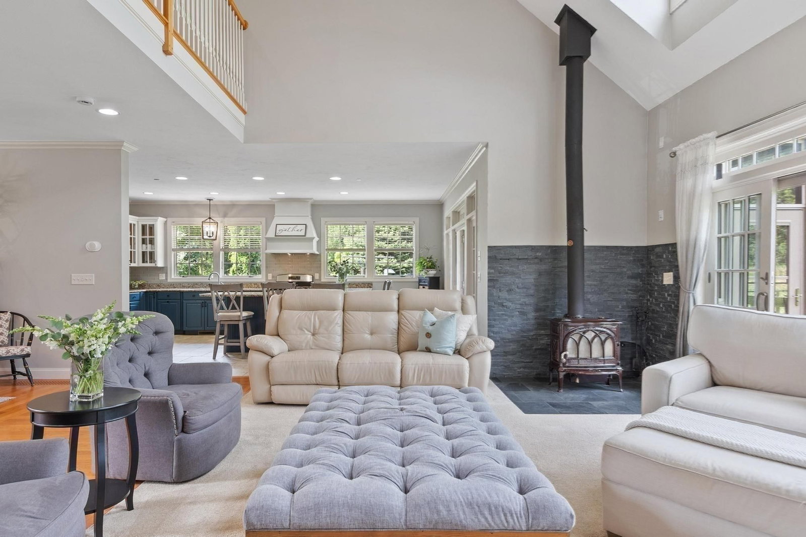 11 Cider Ln Dracut — Photo 10 of 42