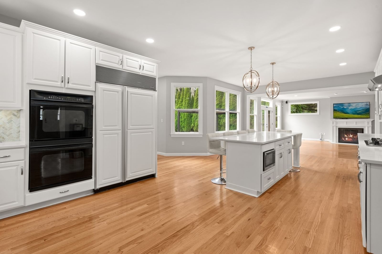 2 Wild Meadow Ln Natick — Photo 11 of 42