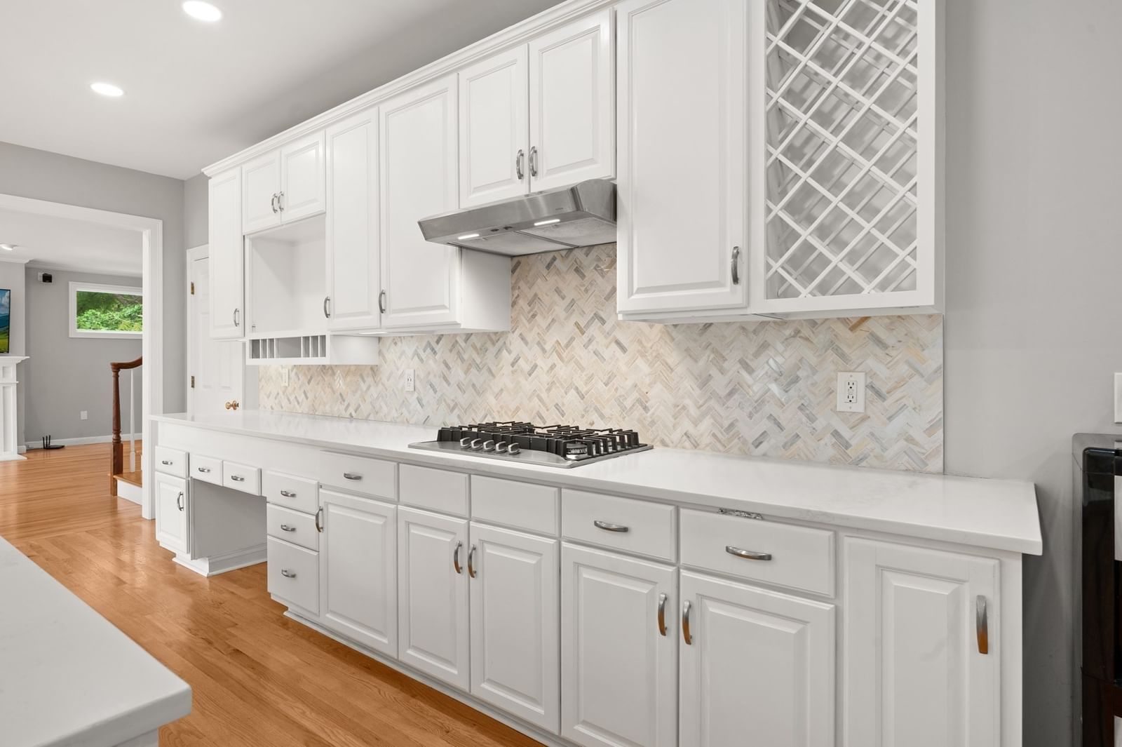 2 Wild Meadow Ln Natick — Photo 13 of 42