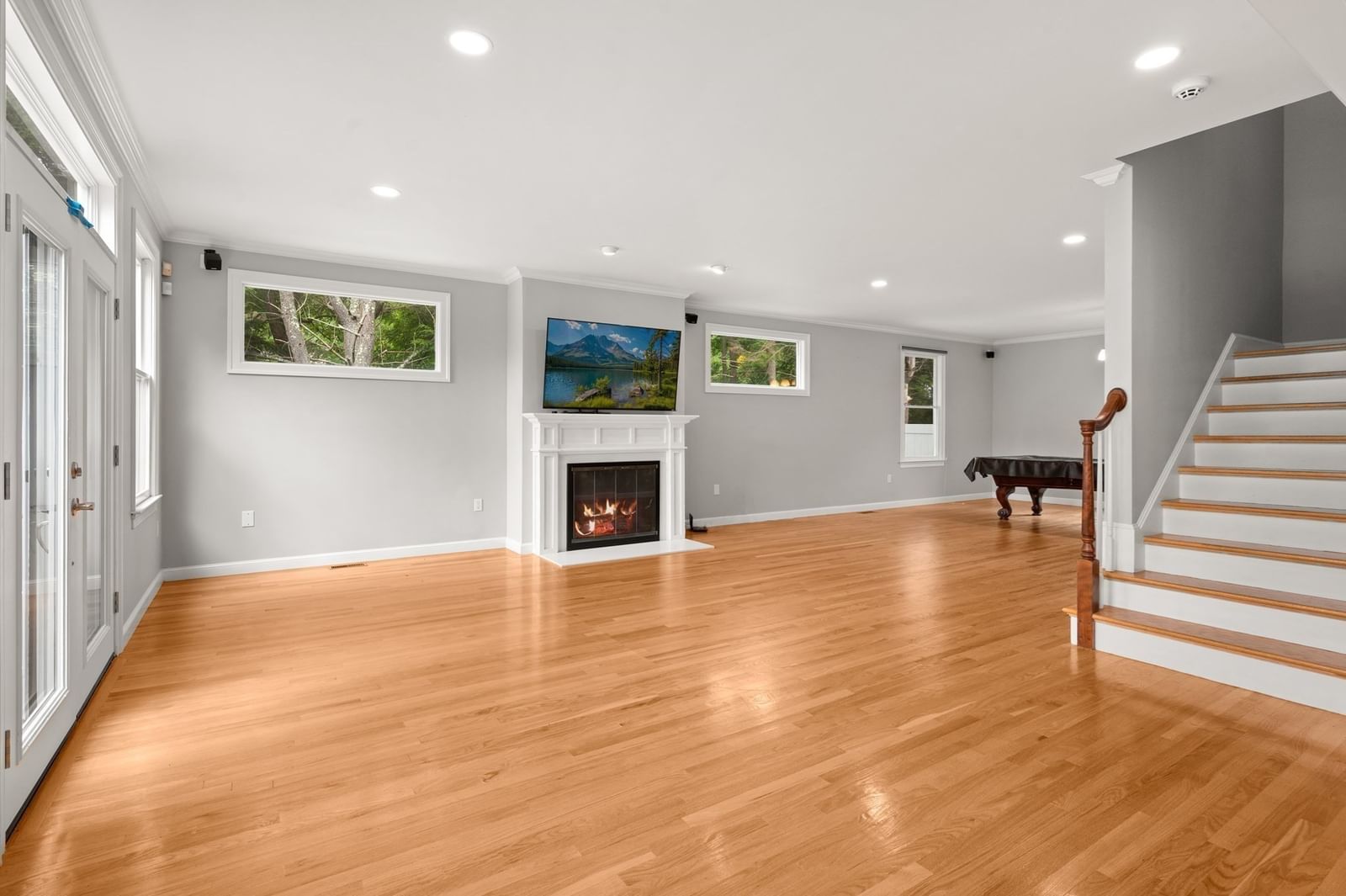2 Wild Meadow Ln Natick — Photo 8 of 42