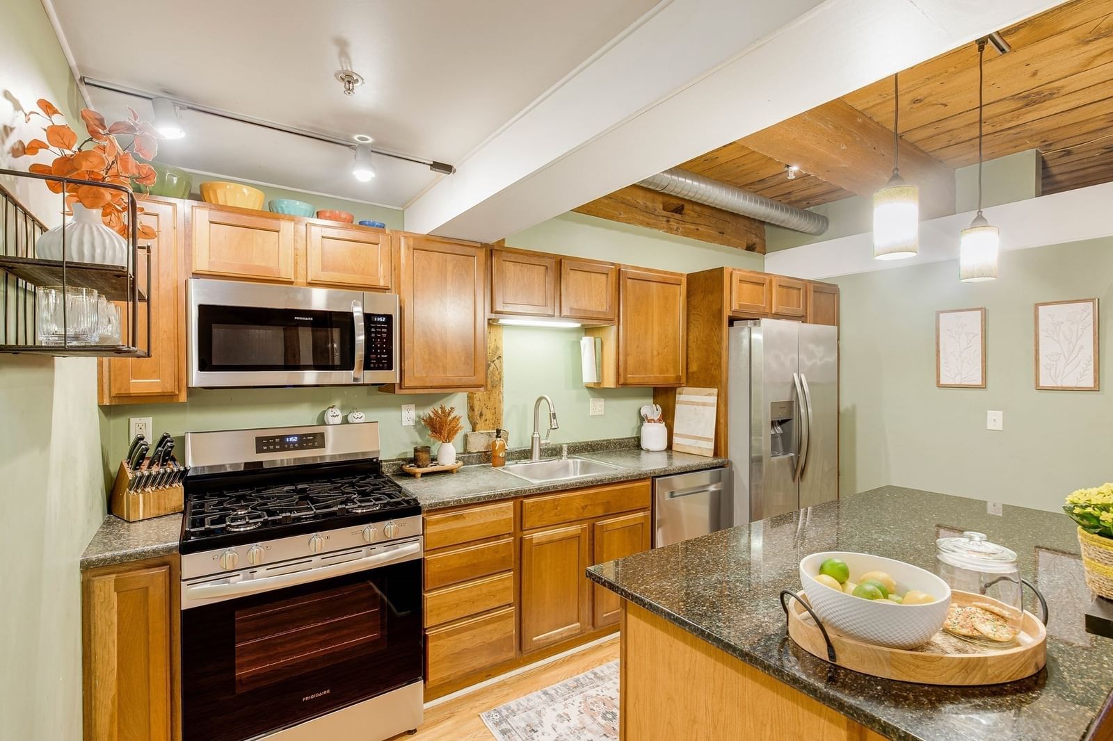 25 Cedar St #3 Amesbury — Photo 14 of 31