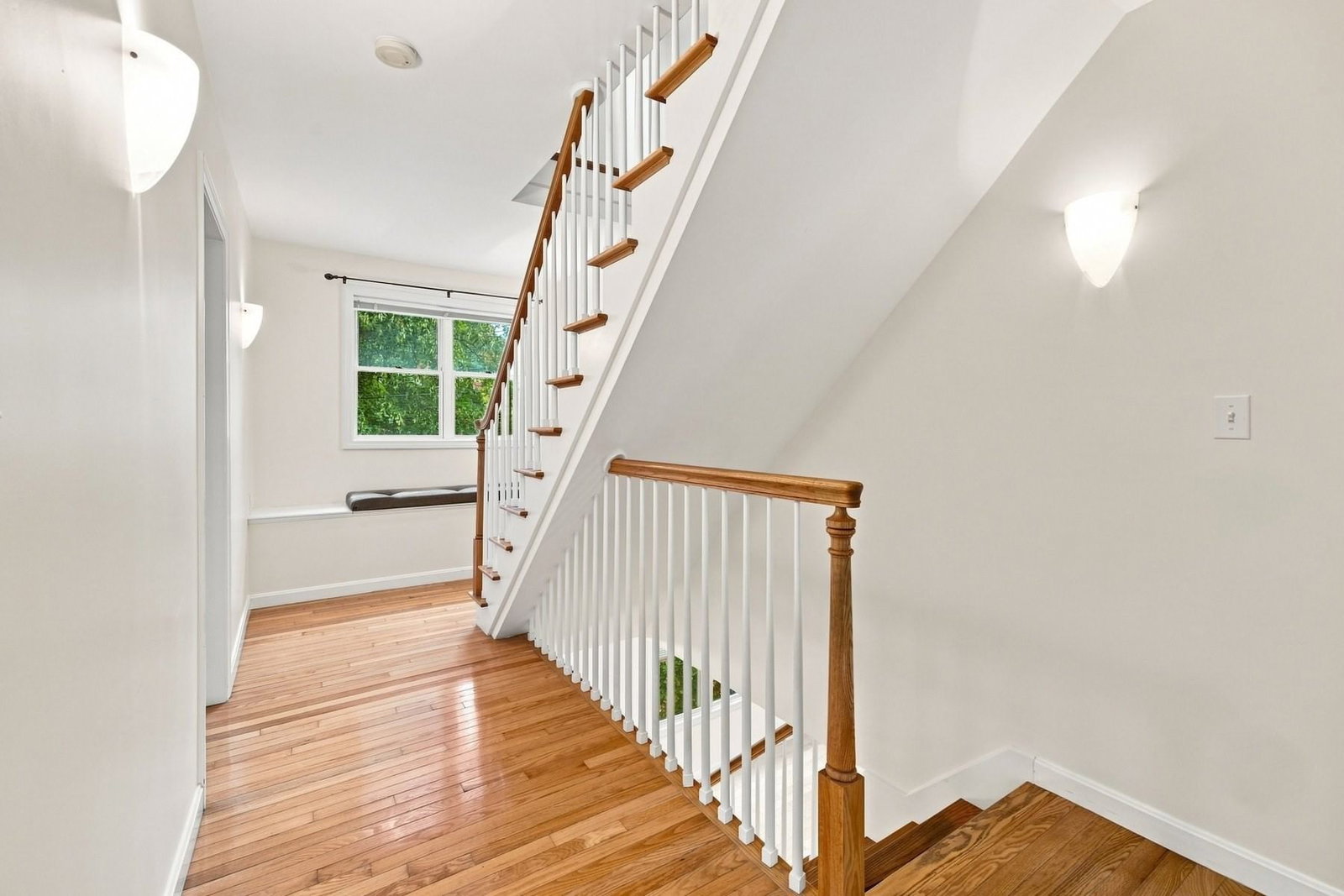 829 Chestnut Newton — Photo 14 of 36