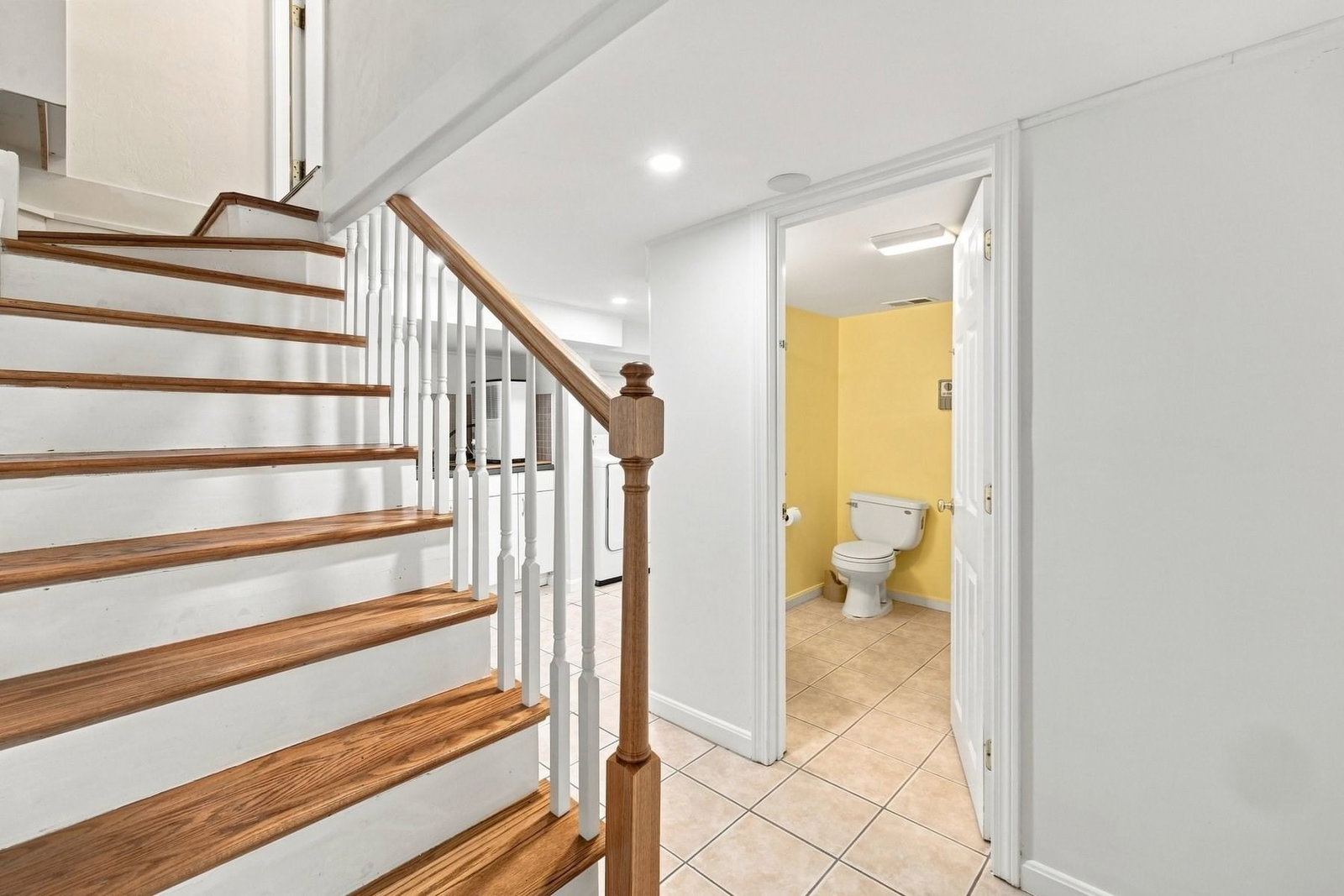 829 Chestnut Newton — Photo 26 of 36