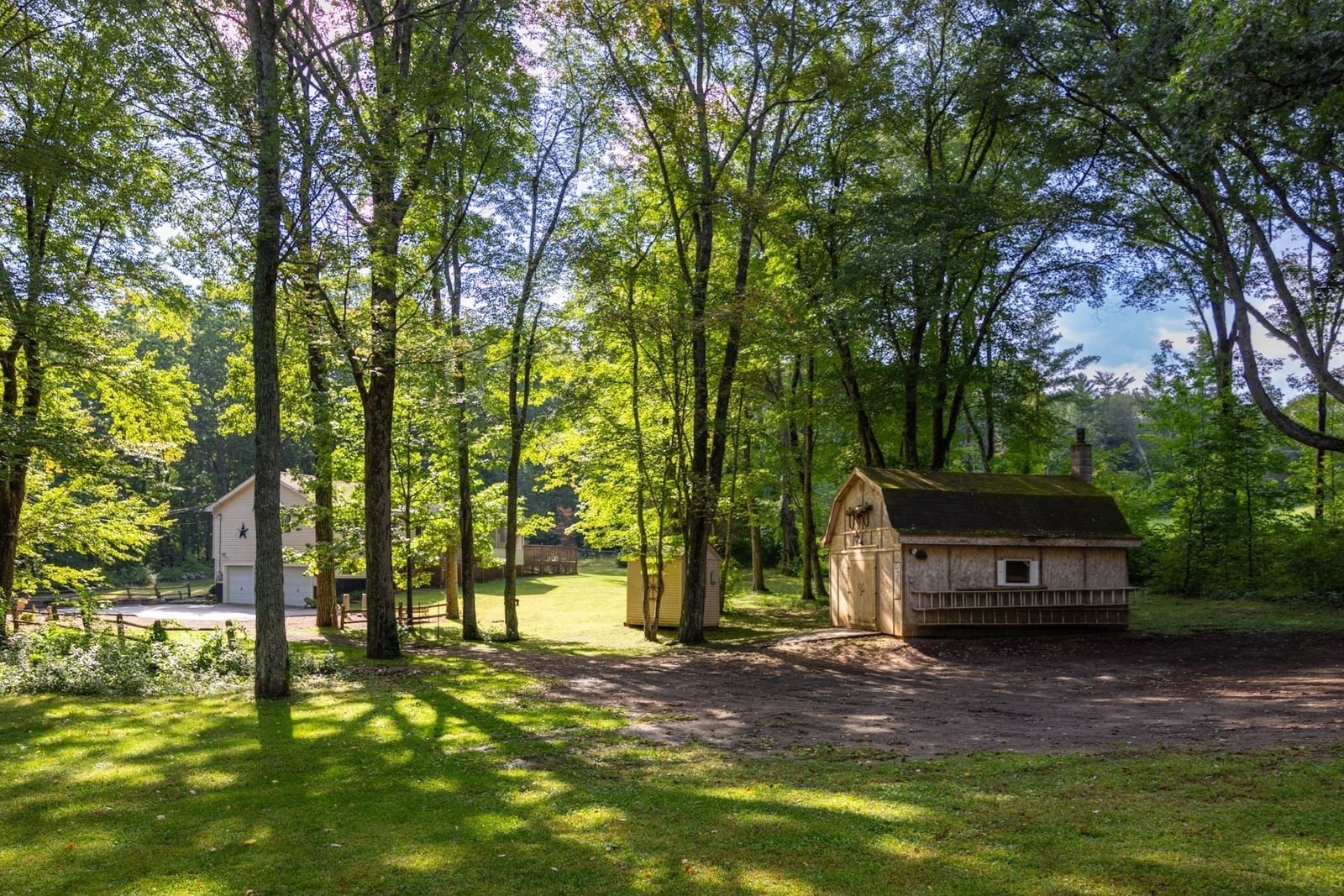 155 Long Hill Rd West Brookfield — Photo 16 of 35