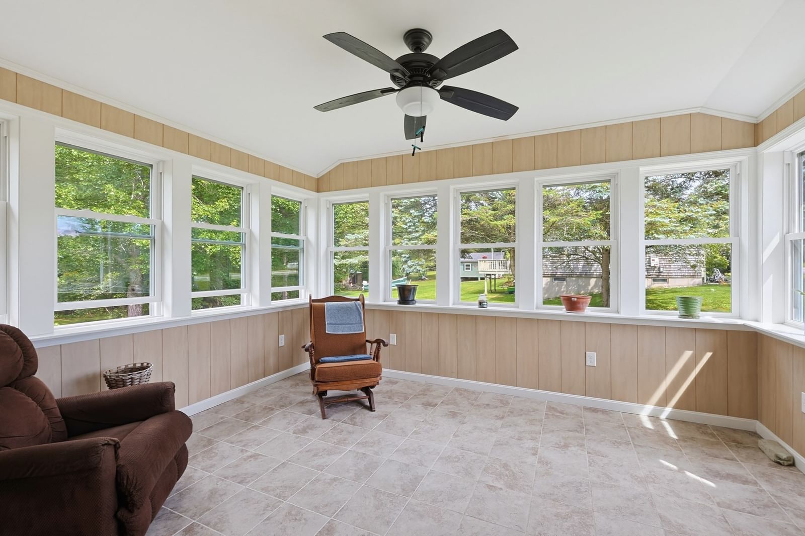 605 Wood Street Swansea — Photo 19 of 42